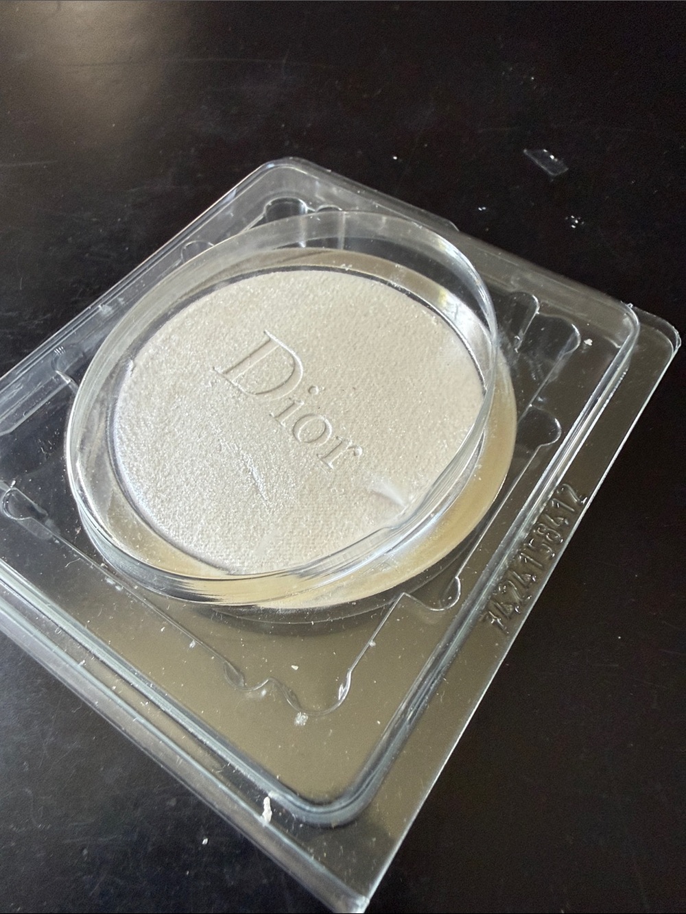 Dior Highlighter Sample - Picture 4 of 4